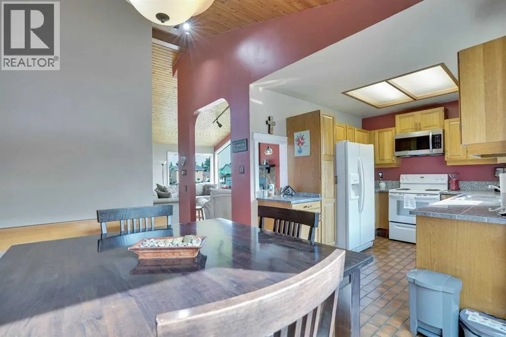 145 Woodbrook Mews SW