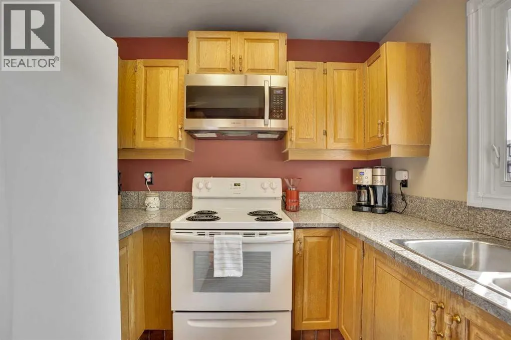 145 Woodbrook Mews SW