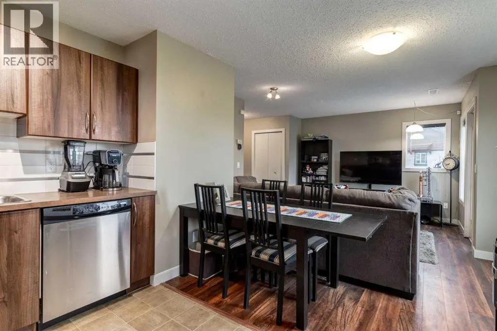 88 Chaparral Ridge Park SE