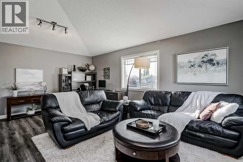 177 Douglas Glen Manor SE