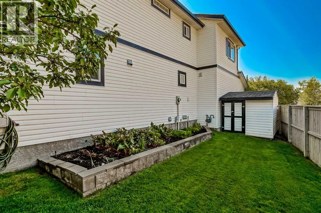 177 Douglas Glen Manor SE