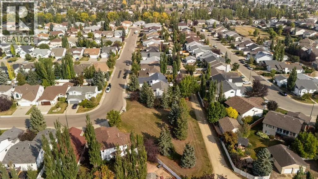 71 Doran Crescent