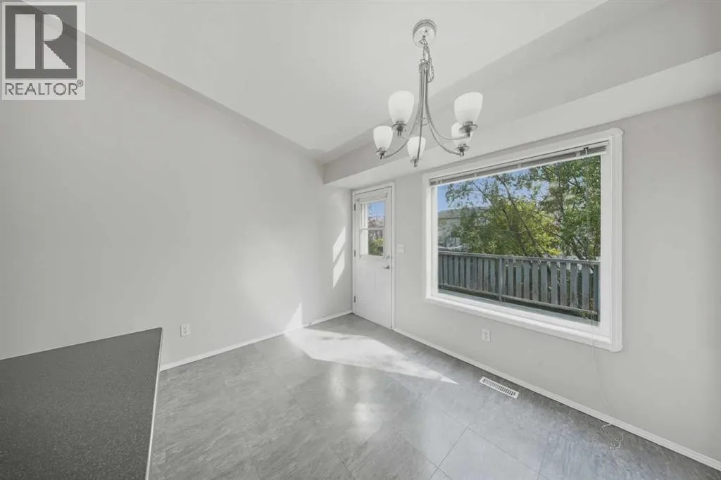 71 Doran Crescent