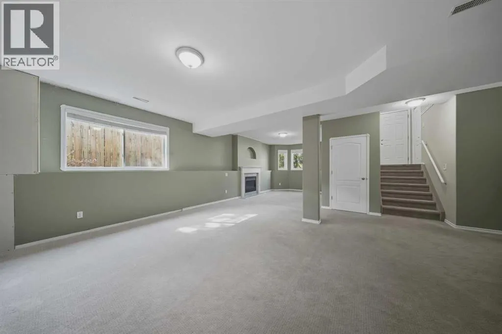 71 Doran Crescent