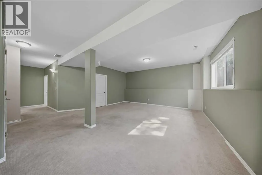 71 Doran Crescent