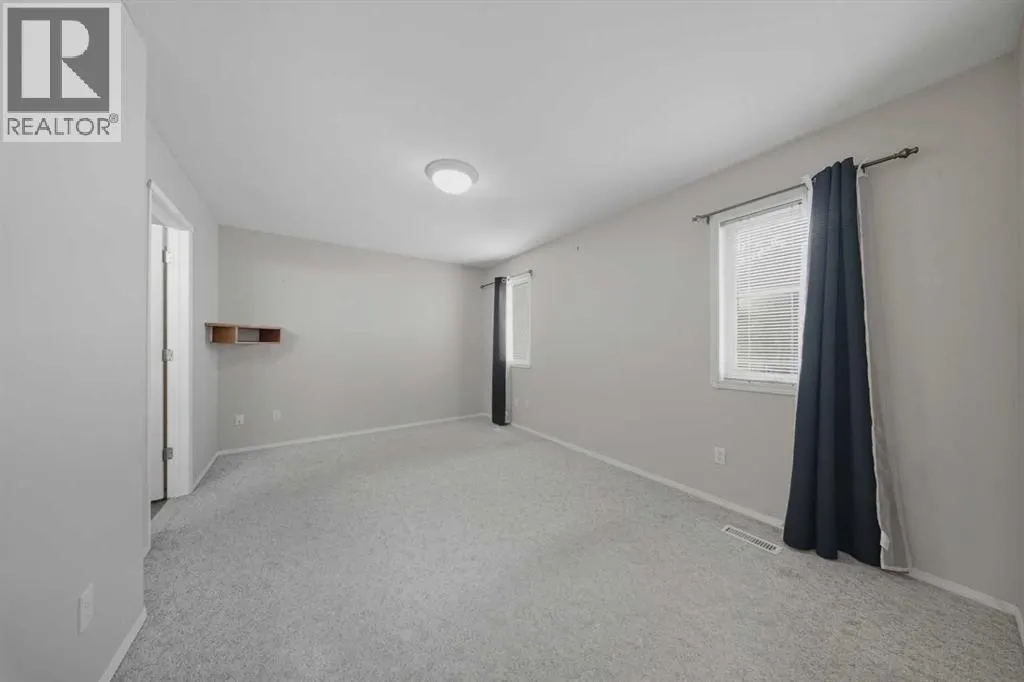 71 Doran Crescent