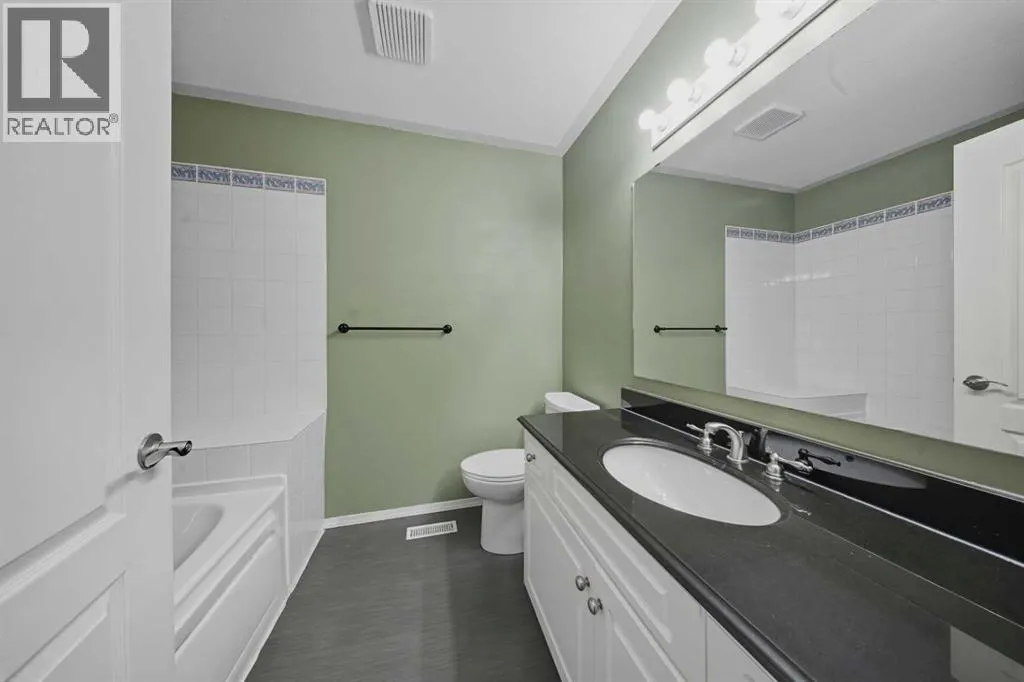 71 Doran Crescent