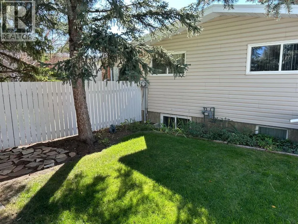 343 Laval Boulevard W