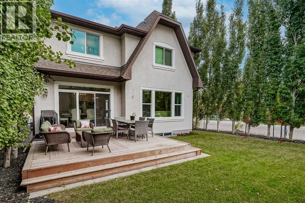 310 Mahogany Manor SE