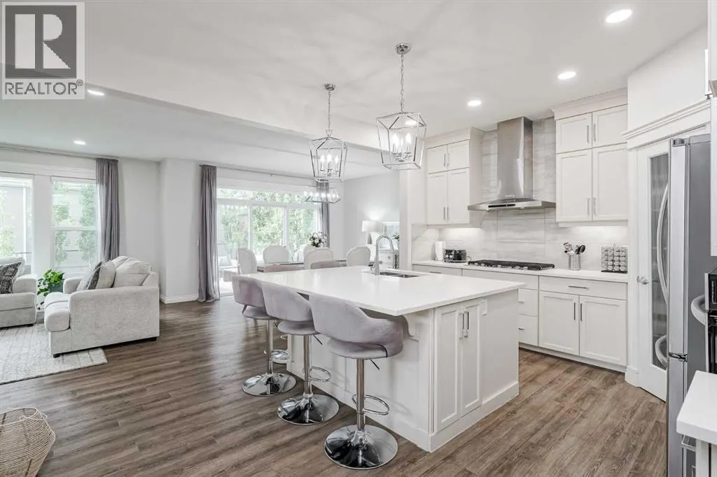310 Mahogany Manor SE