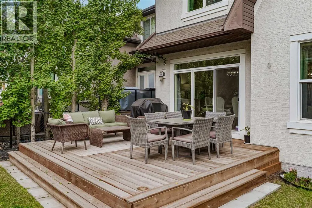 310 Mahogany Manor SE