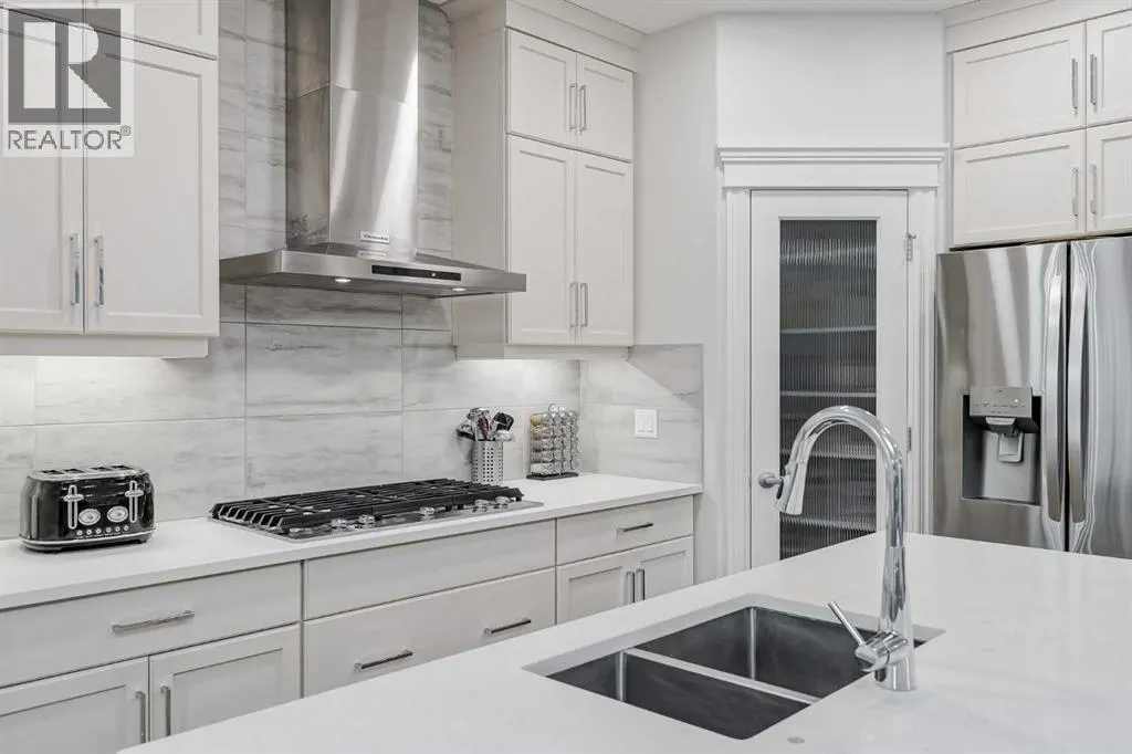 310 Mahogany Manor SE