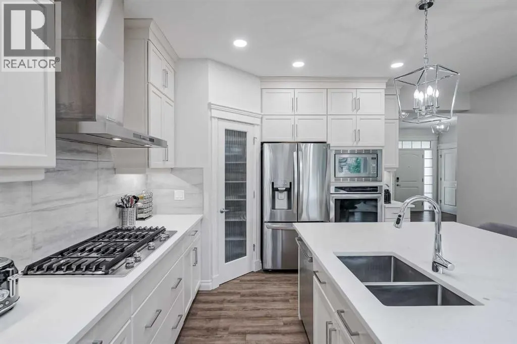 310 Mahogany Manor SE