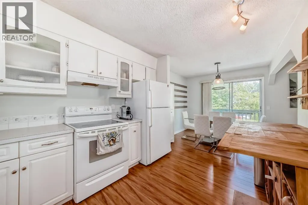 72 Berkley Close NW