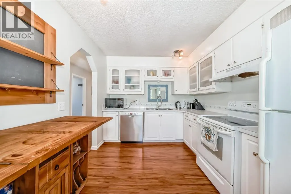 72 Berkley Close NW