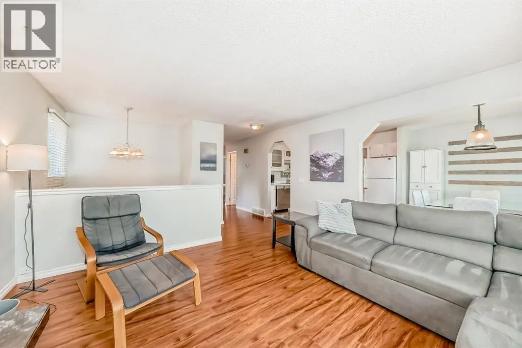 72 Berkley Close NW