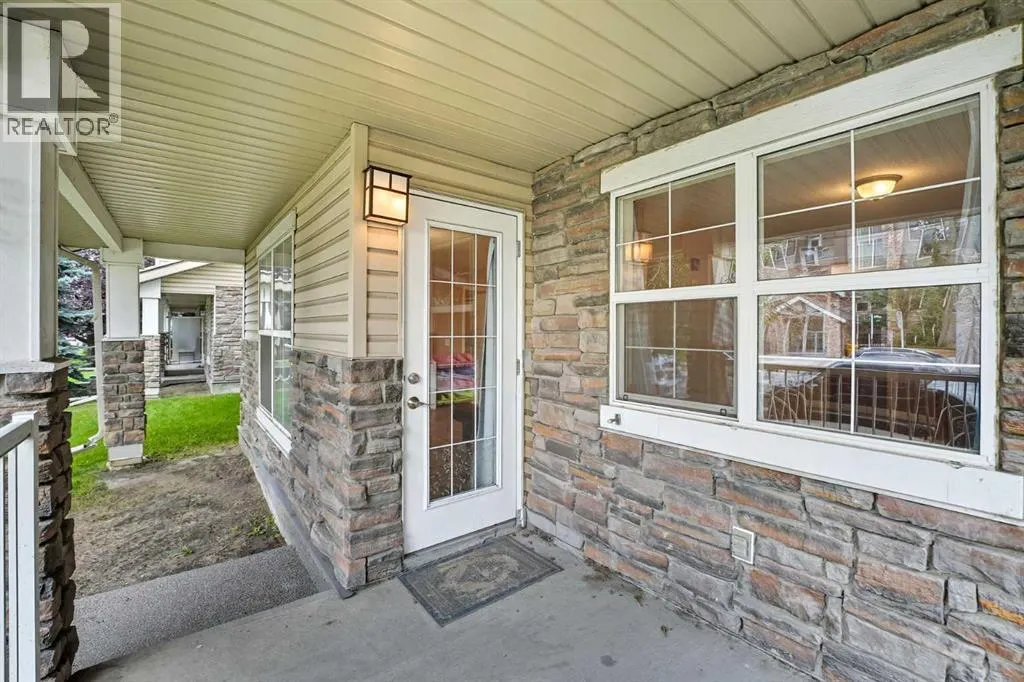110, 2000 Applevillage Court SE