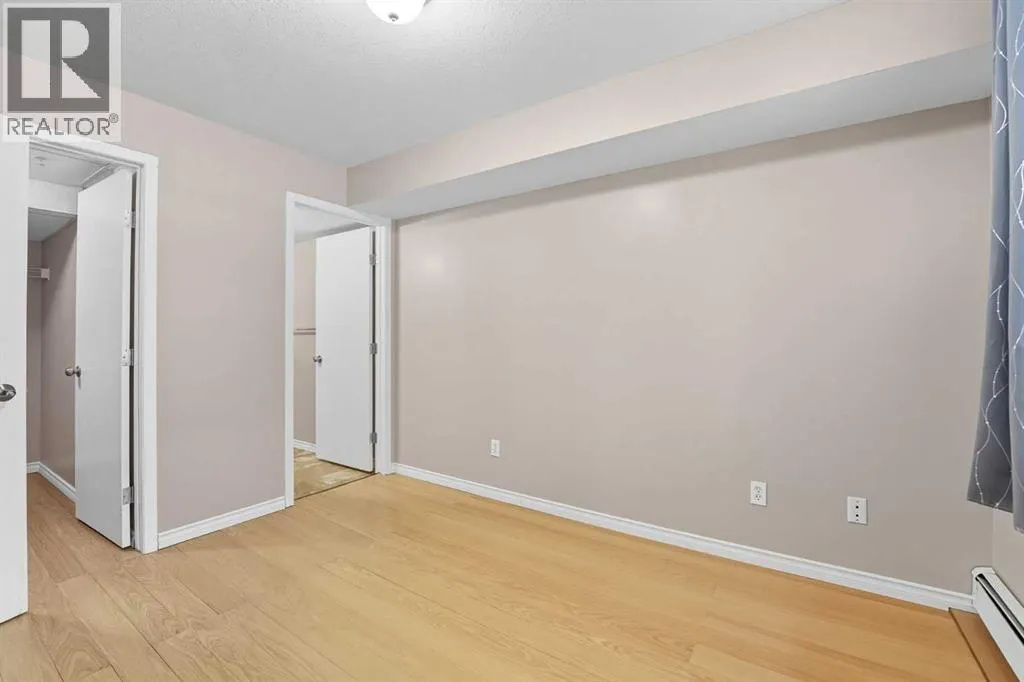 110, 2000 Applevillage Court SE