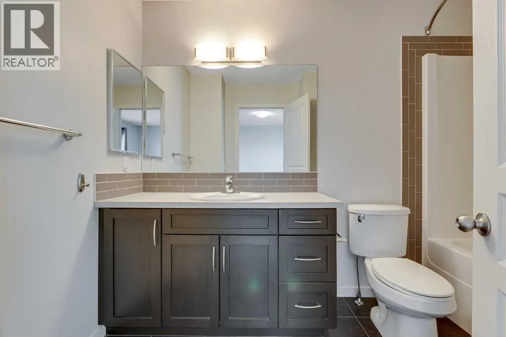 116 Copperpond Parade SE