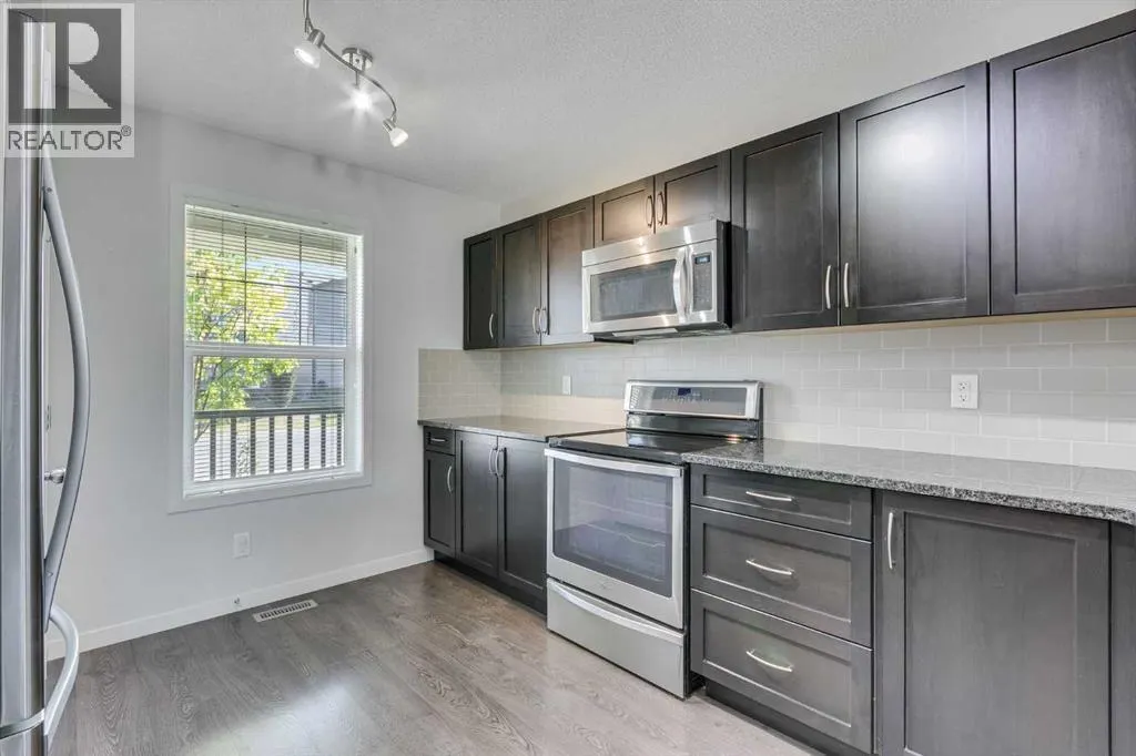116 Copperpond Parade SE