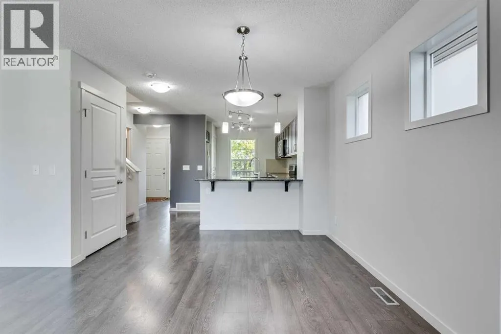 116 Copperpond Parade SE