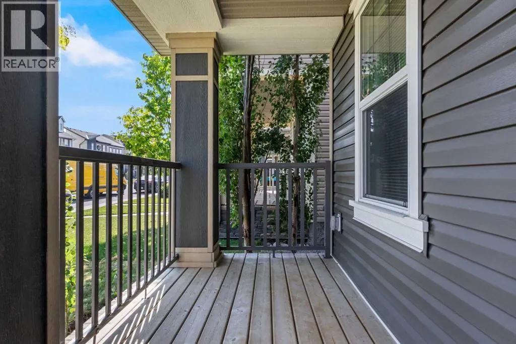 116 Copperpond Parade SE