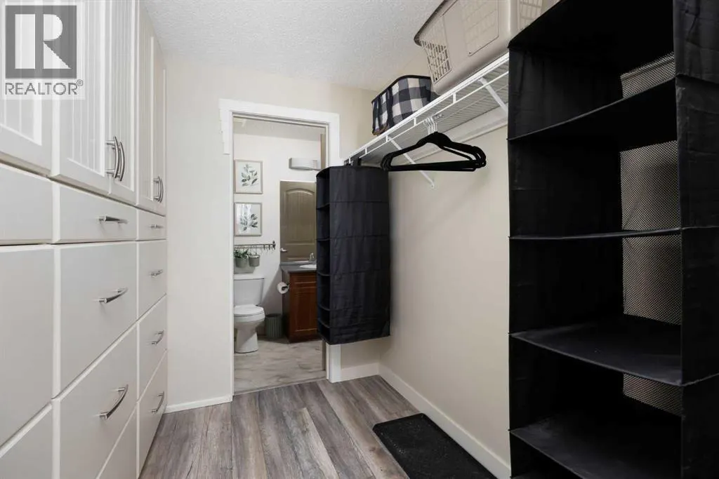 2317, 204 Sparrow Hawk Drive