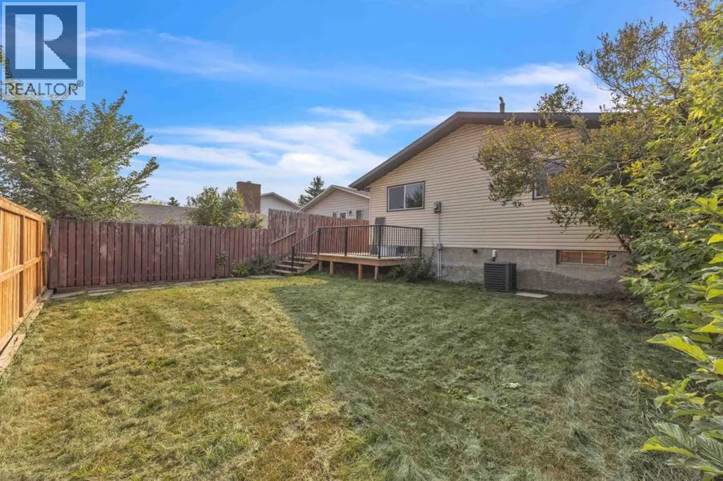 124 Templeridge Close NE