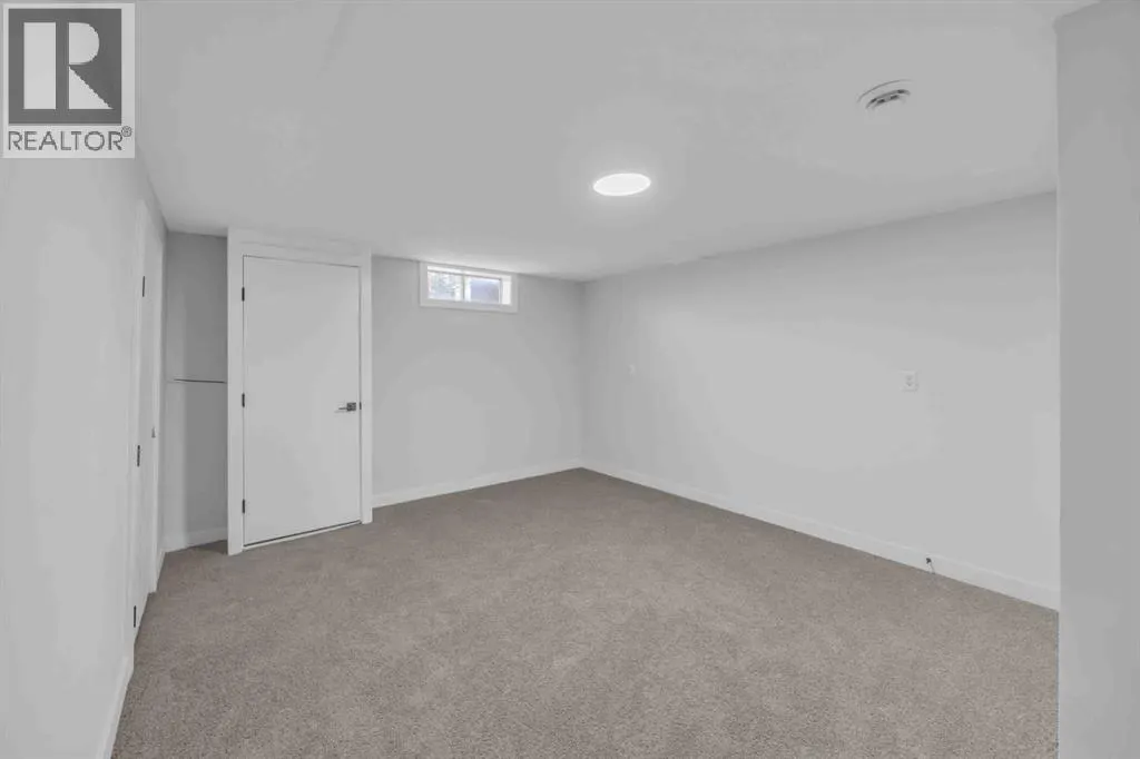 124 Templeridge Close NE