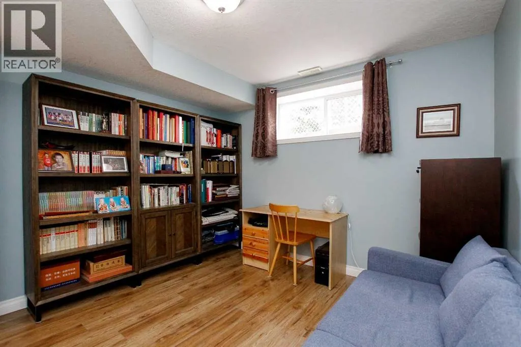 49 Leung Close