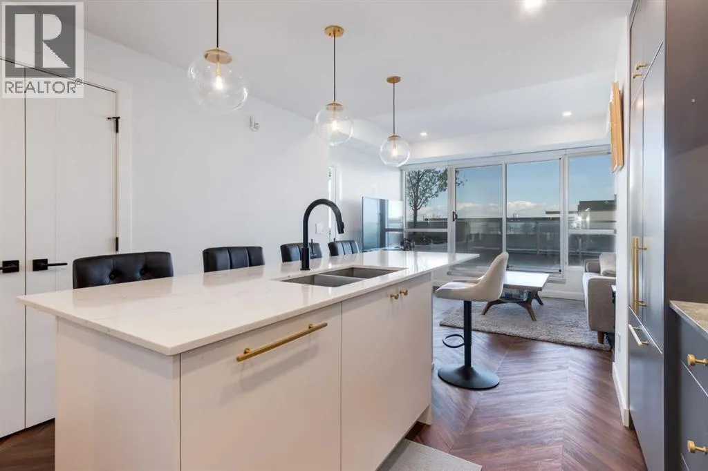 215, 8505 Broadcast Avenue SW