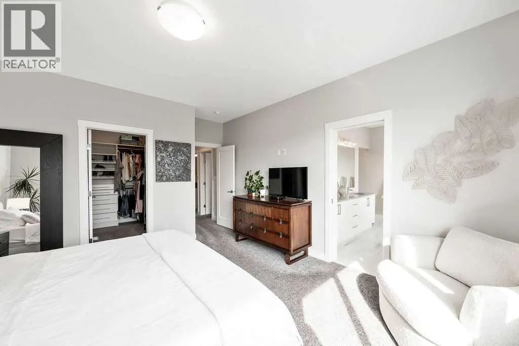 45 West Grove Way SW