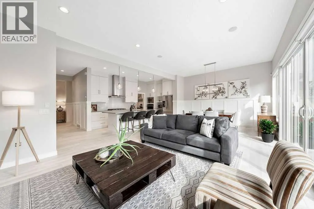 45 West Grove Way SW
