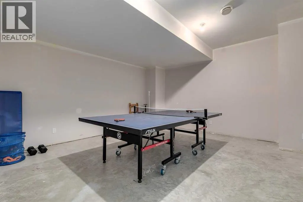 16 Varal Place NW