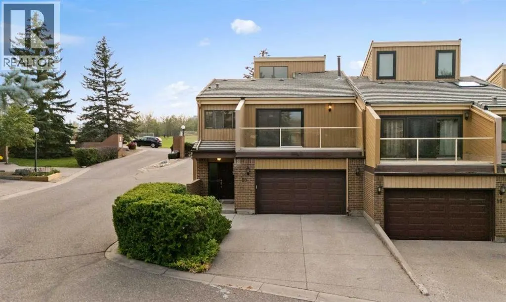 20, 1220 Prominence Way SW