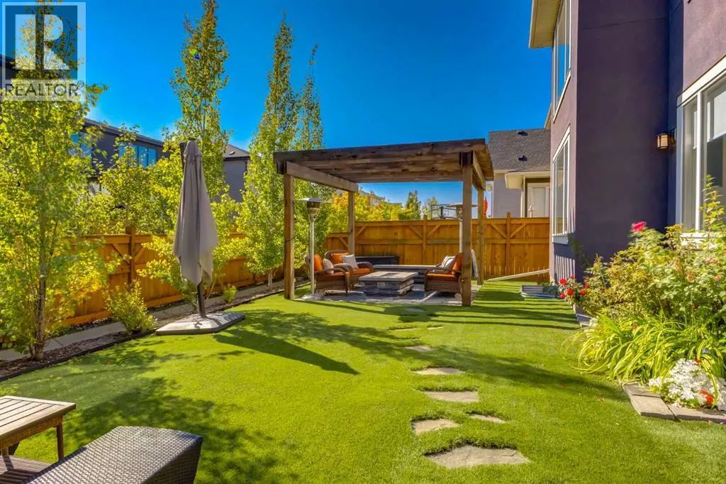 131 Aspen Summit Boulevard SW