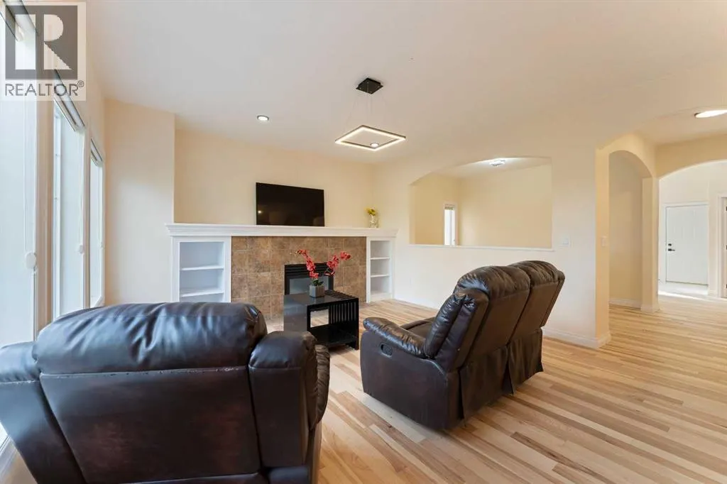 20 Sherwood Circle NW