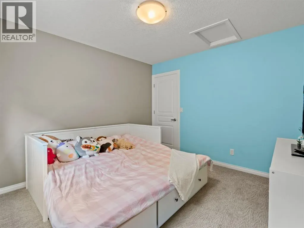 72 Cranarch Crescent SE
