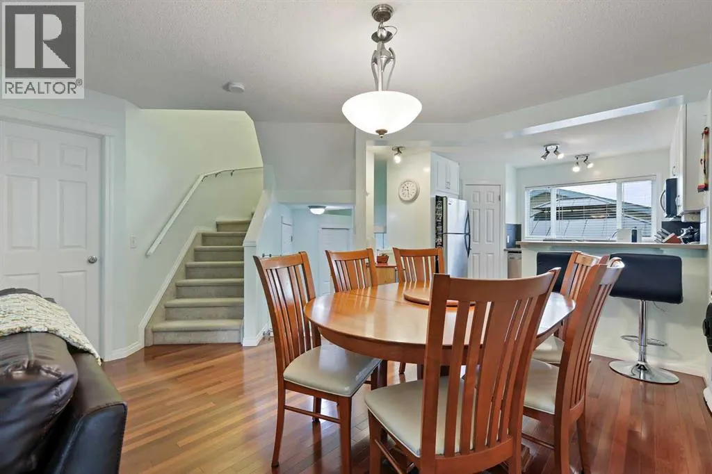 35 Prestwick Place SE