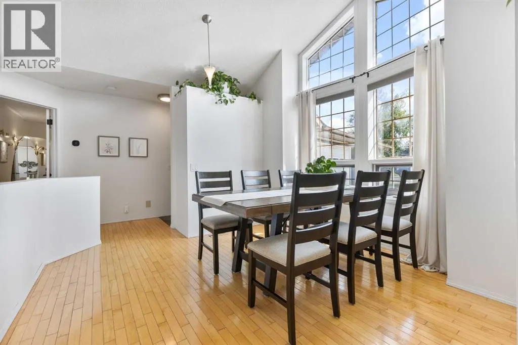 2 Riverside Place