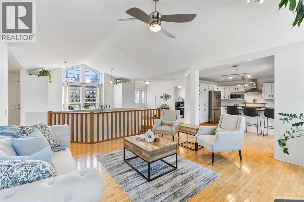 2 Riverside Place