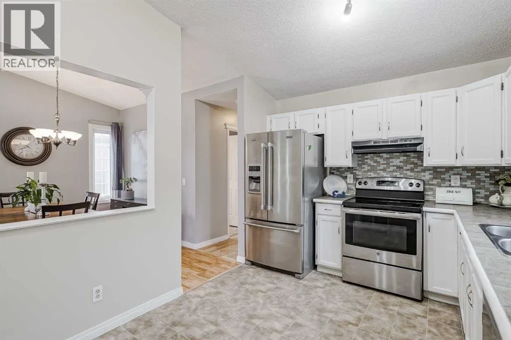 5 Shawinigan Rise SW