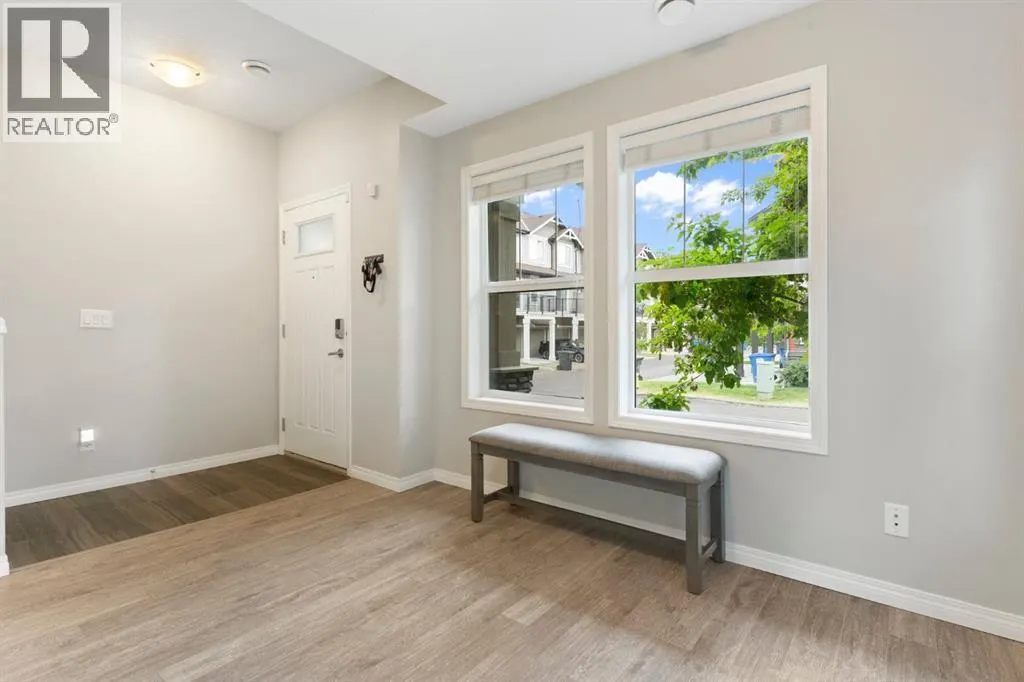 1901, 280 Williamstown Close NW