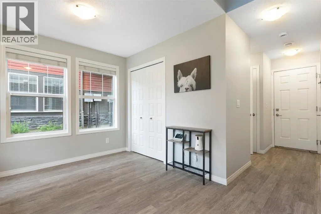 1901, 280 Williamstown Close NW