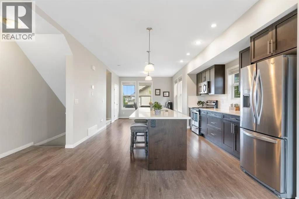 1901, 280 Williamstown Close NW