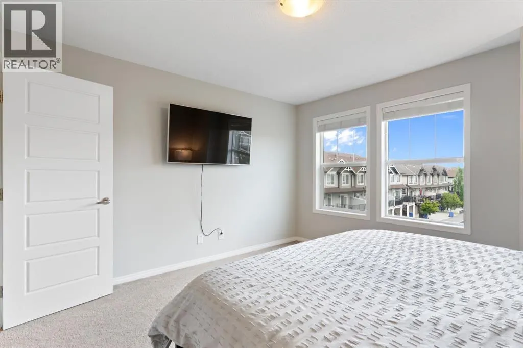 1901, 280 Williamstown Close NW