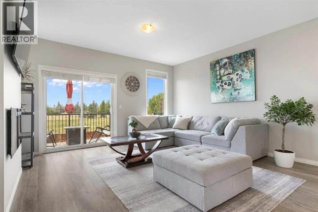 1901, 280 Williamstown Close NW