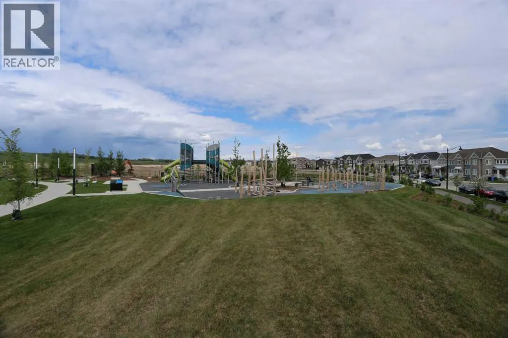 153 Yorkville Avenue SW
