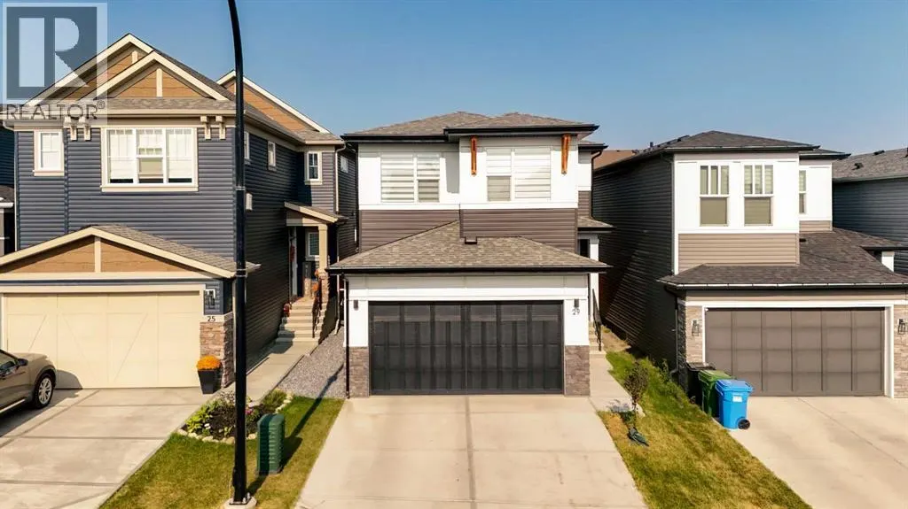 29 Calhoun Crescent NE