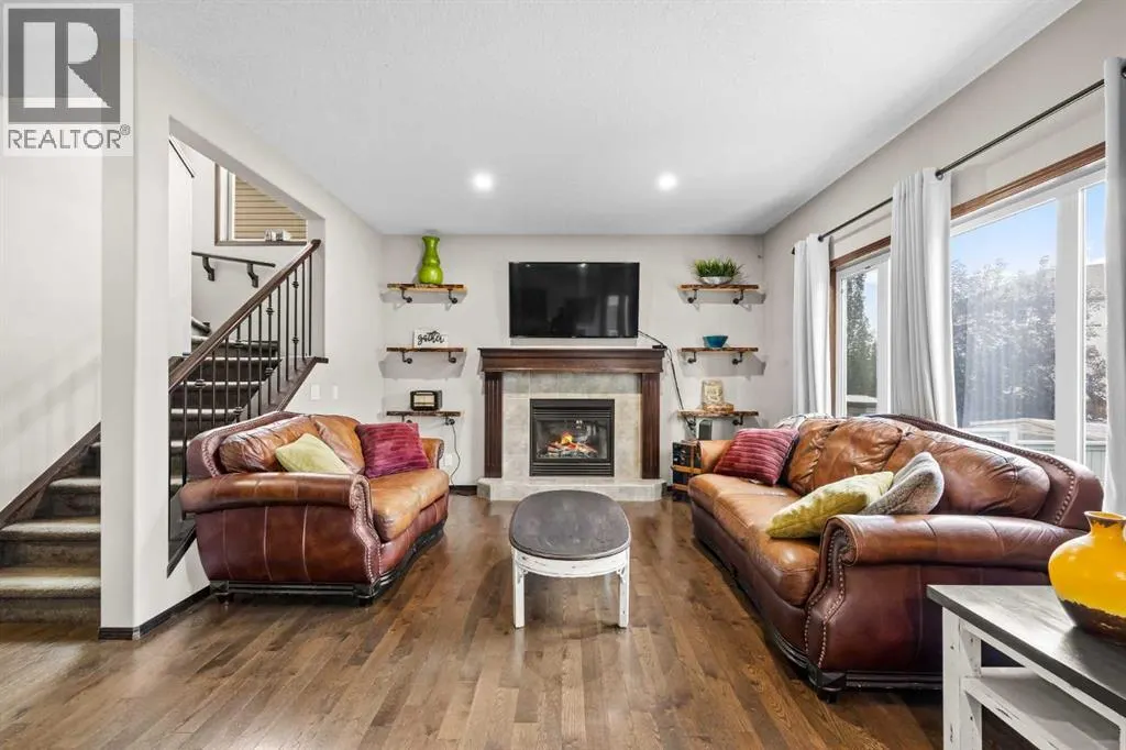22 West Pointe Manor